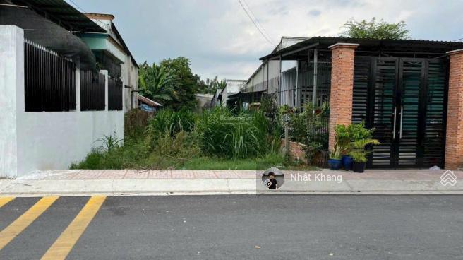 Bán nhanh 101m2 đất tân thông hội đường liêu bình hương gần chợ việt kiều giá 1tỷ có sổ hồng riêng.