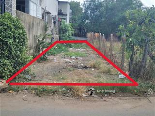 Về bắc cần bán gấp 95m2 đất thổ cư tân an hội đ.nguyễn thị nị củ chi với giá 950tr, sổ riêng sổ sẵn