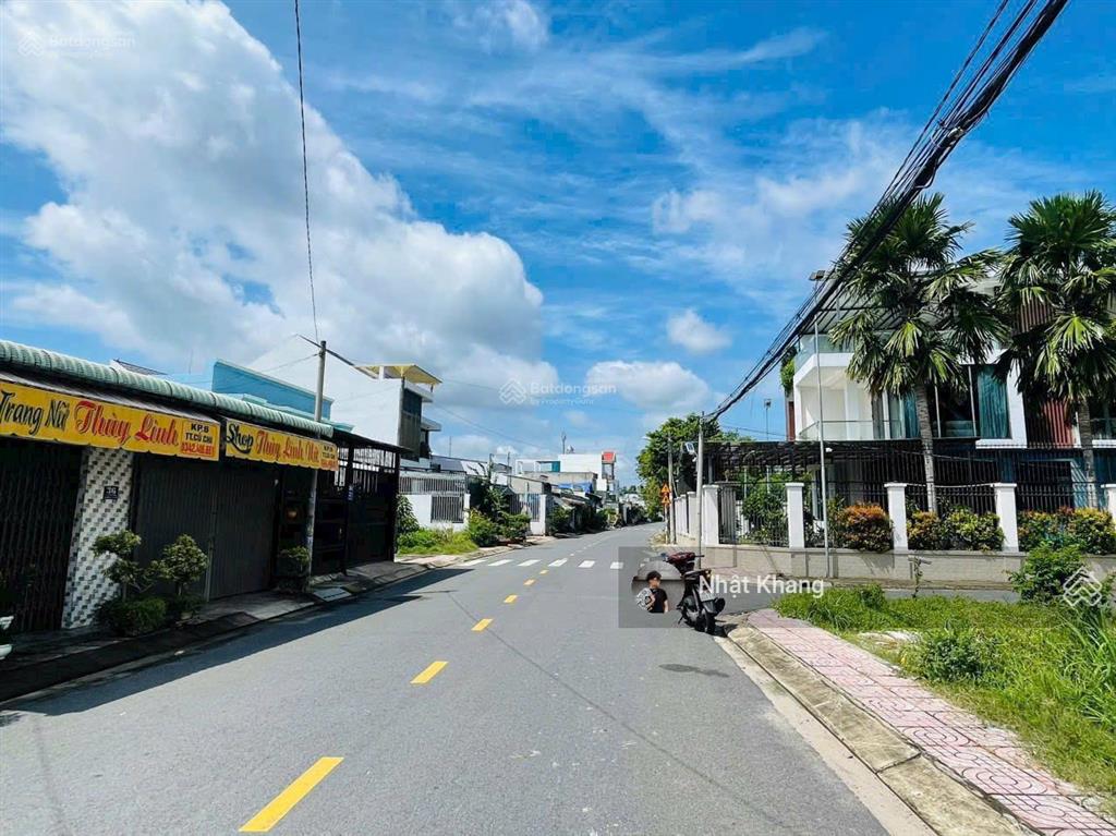 Cần xoay vốn bán nhanh 161m2 đất mặt tiền đường chợ trung lập thuộc trung lập thượng giá 1,5 tỷ shr