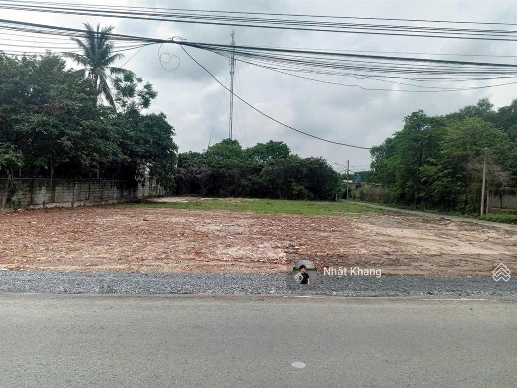 Chủ ngộp lãi cần tiền bán 165m2  650tr đất đường dt 787 giáp quốc lộ 22 thuộc trảng bàng, tây ninh