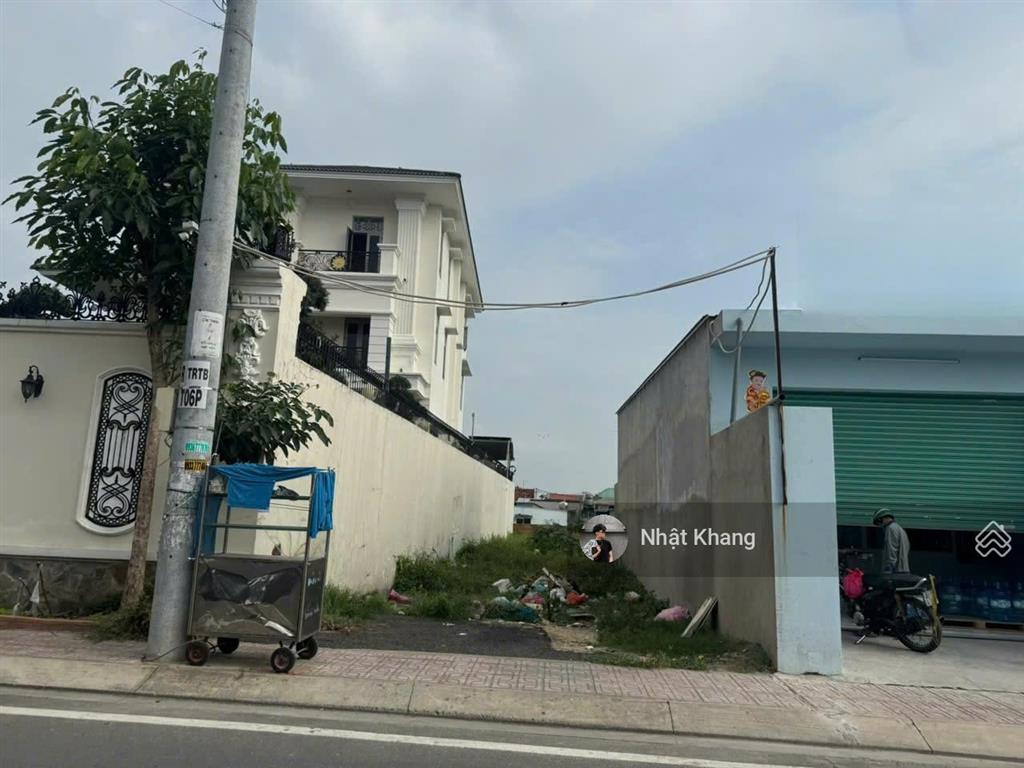 Chủ về quê bán lại 180m² có 100m2 đất ở kdc tân phú trung đường cây da củ chi giá 1,79tỷ shr cc