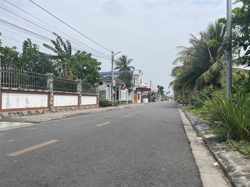 [sổ đỏ chính chủ] 227m² đất biệt thự view kênh  tuyến 2 đường 402 minh tân  gần ga nam hải phòng