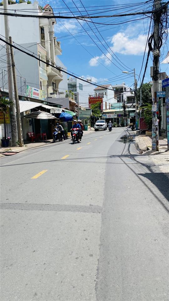 Bán nhà riêng đường 22 gần chợ phước long b q9 cũ (49,9m2) 5.9 tỷ
