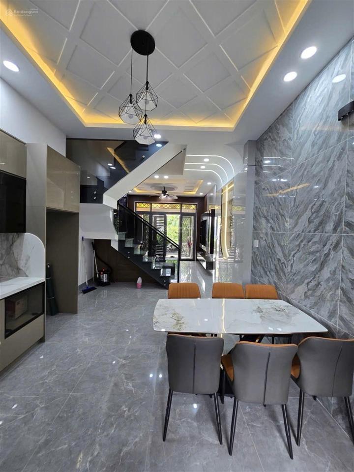 Bán nhà ở khu phân lô hiện hữu 4 tầng đường nguyễn duy trinh gần chợ long trường (56m²) 6.9 tỷ
