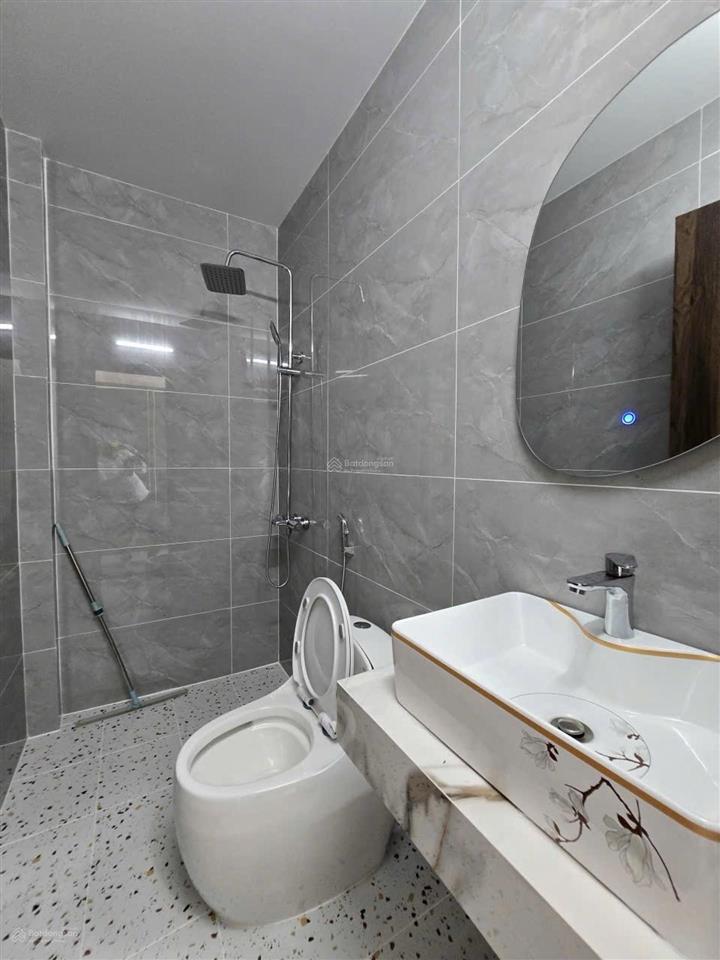 Bán nhà ở khu phân lô hiện hữu 4 tầng đường nguyễn duy trinh gần chợ long trường (56m²) 6.9 tỷ