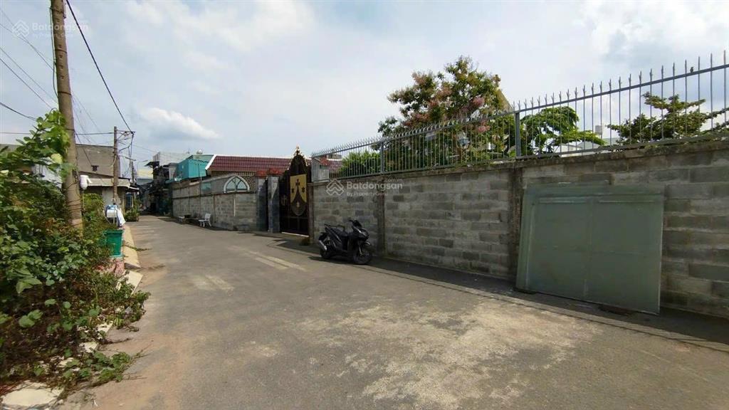 Bán đất ở tại đô thị dự án phân lô xd 4 tầng đường xa lộ hà nội gần kdl suối tiên (68m2) 4.2 tỷ