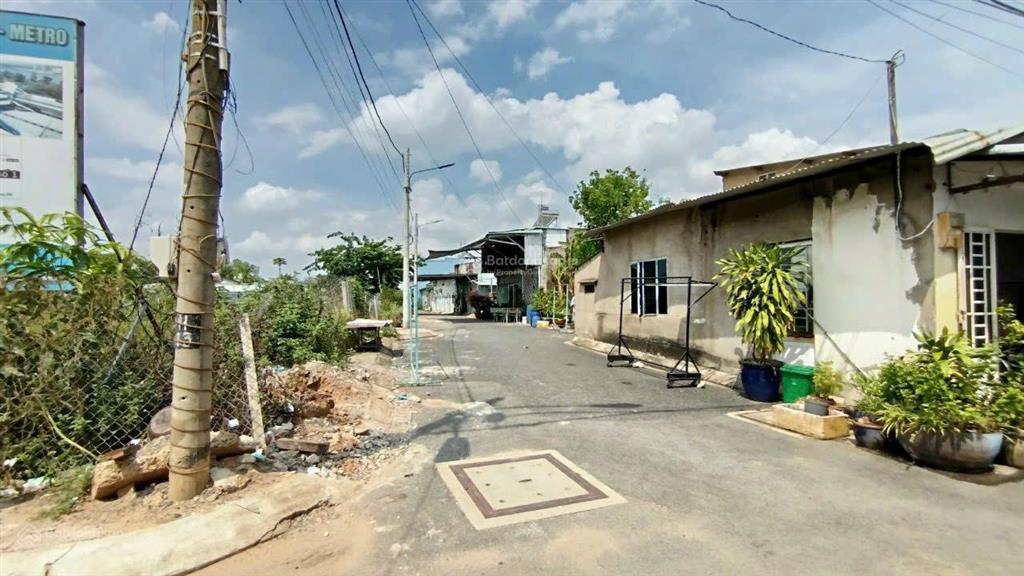 Bán đất ở tại đô thị dự án phân lô xd 4 tầng đường xa lộ hà nội gần kdl suối tiên (68m2) 4.2 tỷ