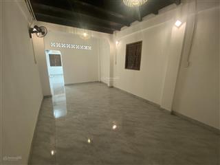 Nhà mt đường số 10 hiệp bình 2 lầu, 100m, ở + kinh doanh cực tiện, 12tr/th