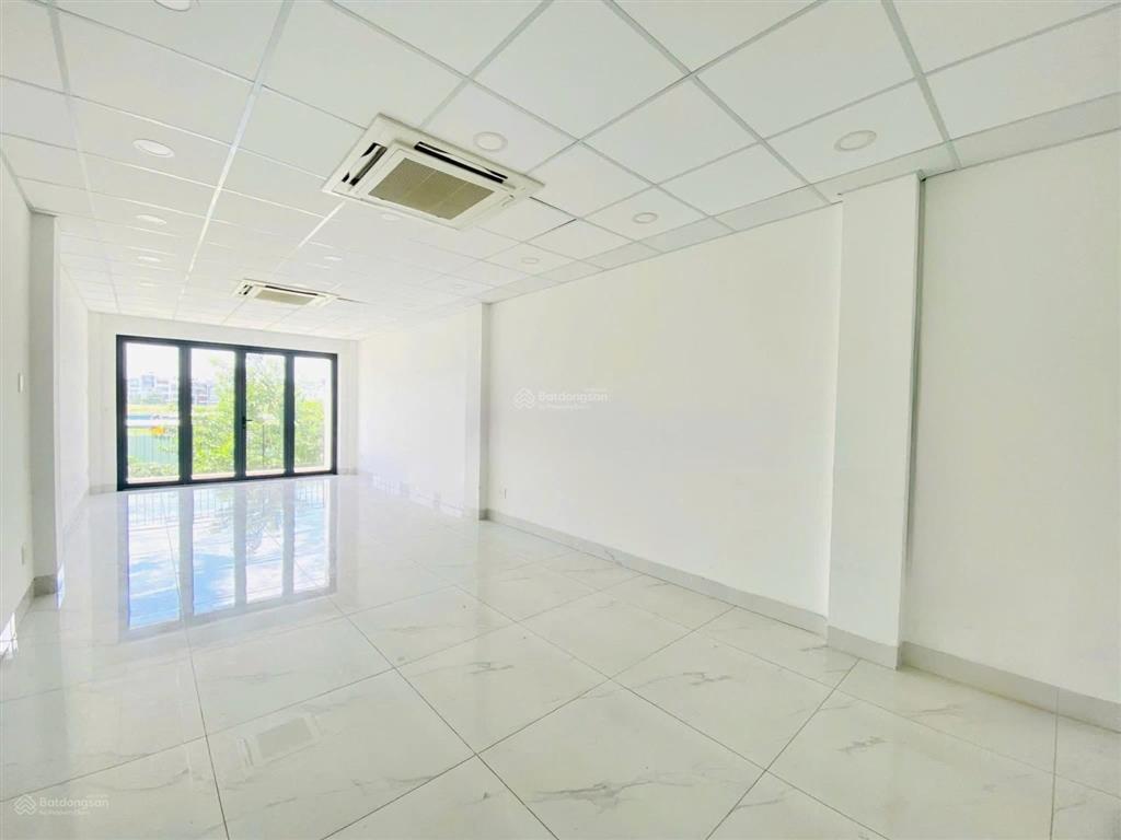 Duy nhất 1 căn  179a phan xích long, phú nhuận, 5x20, hầm 5 tầng, nhà mới tinh