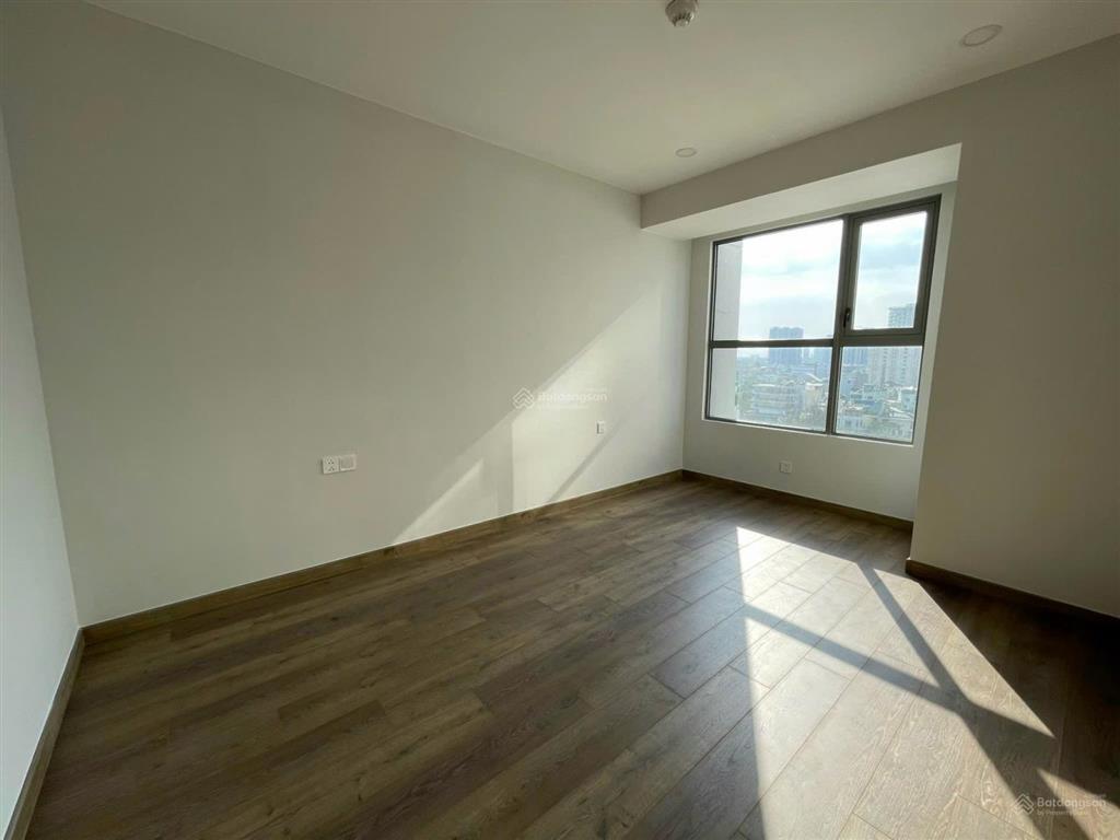 Bán căn sky89 69m2  giá 4,750 tỷ  có sổ hồng  hỗ trợ vay bank