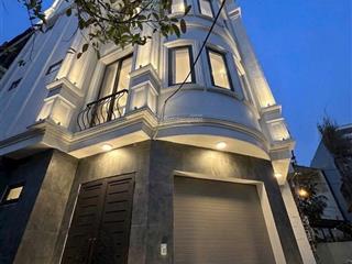 Nhỉnh 7 đồng có nhà di trạch, lô góc, 6 tầng thang máy, một căn duy nhất