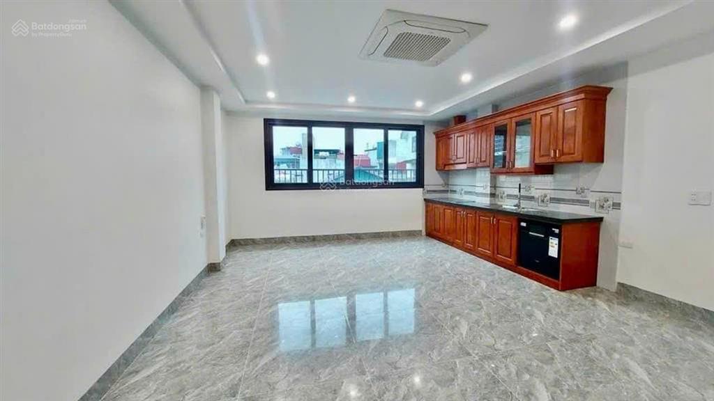 Cực hiếm  nhỉnh 7 đồng  nhà mới thang máy  lai xá  ô tô tránh