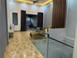 Bán nhà mặt phố tại cốc lếu, 16,2 tỷ, 112m2, chính chủ giá cực chất