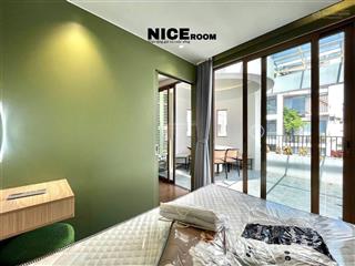 Cho thuê căn hộ 1 pn  ban công  full nội thất  thuận tiện qua quận 1 , quận 3