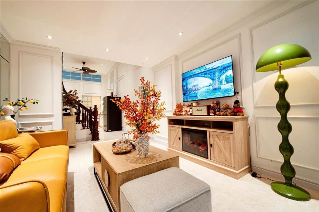 Kim mã  5 tầng  44m  16.9 tỷ  ô tô đỗ cửa