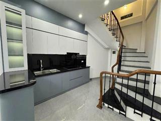 Nhà mới khâm thiên 5 tầng  33m  8.85 tỷ