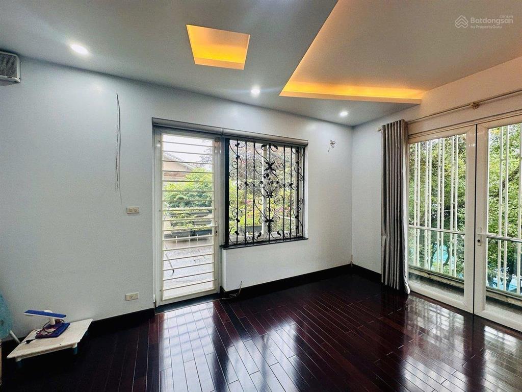 Biệt thự khu đô thị mới sài đồng