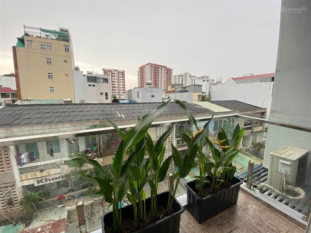 Cho thuê căn hộ ban công,máy giặt có gác ( duplex ) gần đh hutech,uth,hiu... tân cảng  bình thạnh