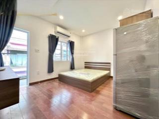 Cho thuê căn hộ đường nguyễn văn đậu, có ban công lớn gần chợ bà chiểu, bình thạnh, gần quận 1