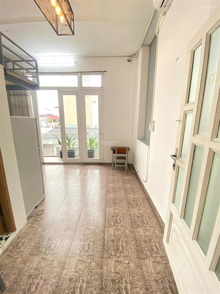 Cho thuê căn hộ máy giặt riêng, ban công gần đh giao thông vận tải, hutech, ngoại thương, hồng bàng