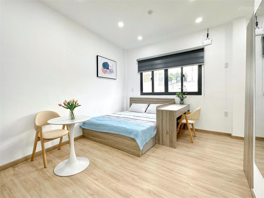 Cho thuê căn hộ máy giặt riêng gần ngã tư phú nhuận, tiện di chuyển đến sân bay, quận 3, quận 10