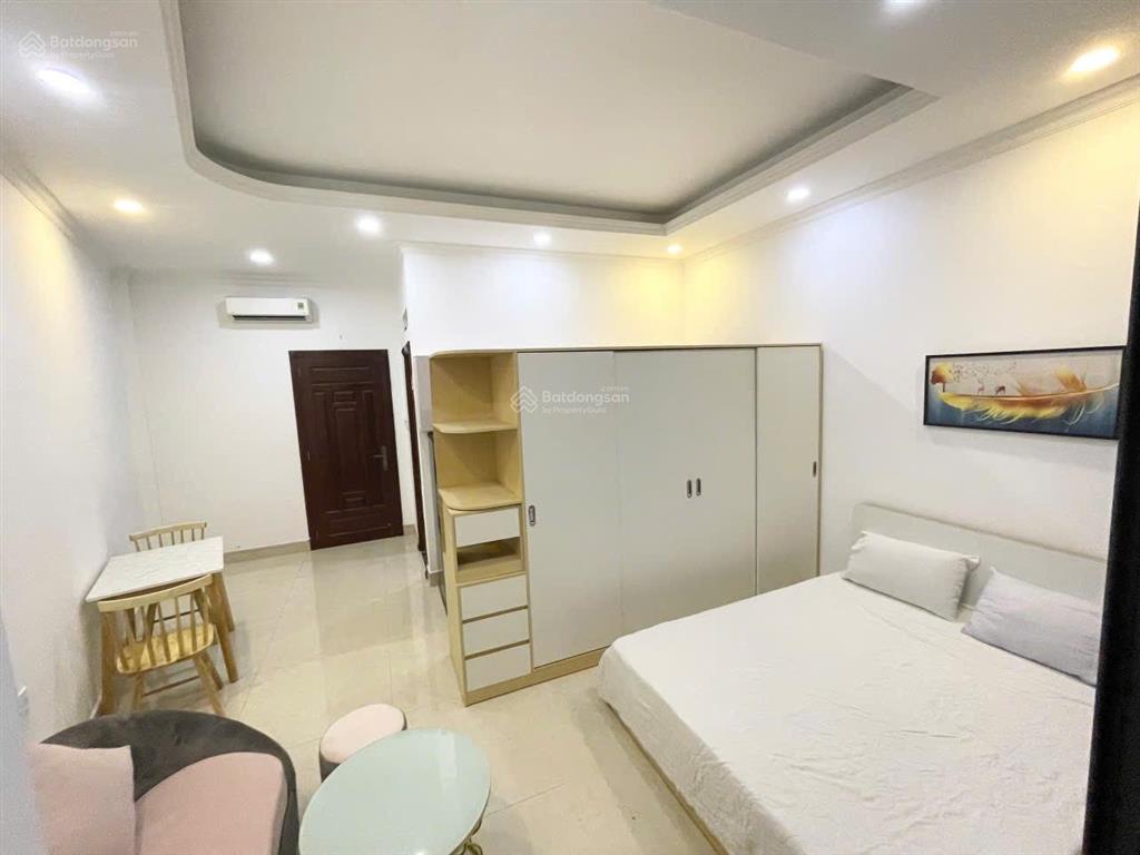 Cho thuê căn hộ thang máy gần ngã tư phú nhuận, sân bay, đh văn hiến, ufm, đh gia định