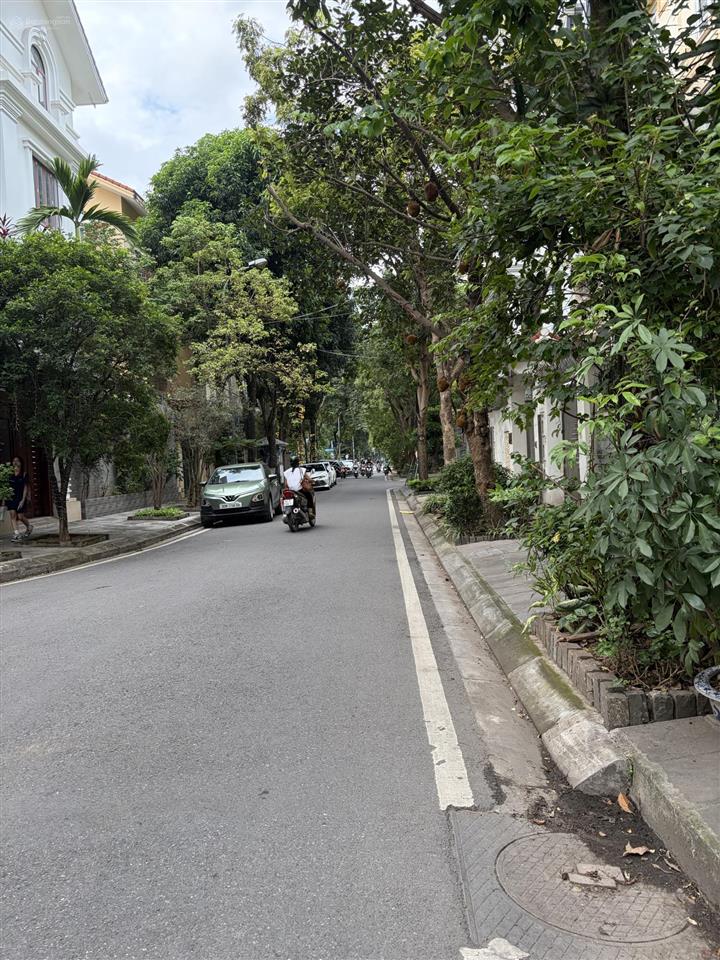 Tòa nhà huy du  nguyễn cơ thạch | 102m | 7 tầng + 1 hầm | 52 tỷ