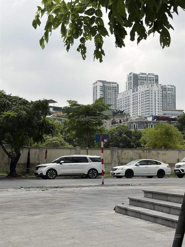 Nhà đẹp hoàng trọng mậumễ trì | 204m2 | thang máy | 46 tỷ