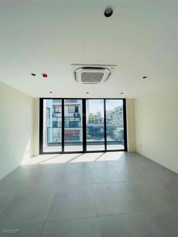 Mặt phố mễ trì hạ 7 tầng  83m  40 tỷ