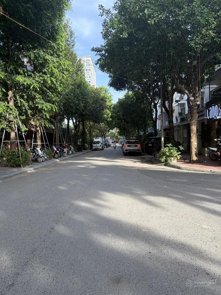 Bt2a mễ trì thượng 154m2  63.5 tỷ