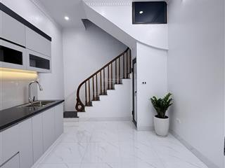 Bán nhà riêng tại kim mã, 5,05 tỷ, 20m2, full đồ nội thất, chính chủ giá ưu đãi