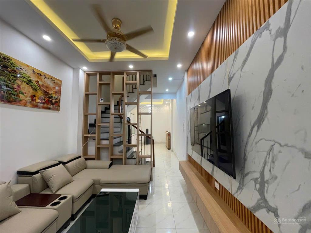 Nhà đẹp yên nội full đồ nội thất ở ngay cực thoáng cách ô tô 10, tiềm năng cực lớn