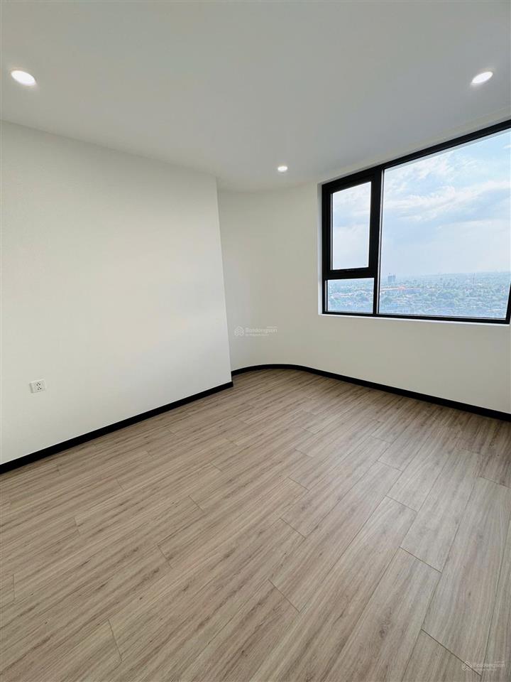 Cần tìm chủ mới căn hộ c skyview 2pn nhà trống cơ bản giá tốt