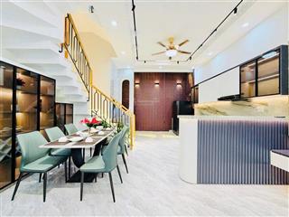 Bán nhà hẻm đẹp gần mặt tiền nguyễn tri phương phường 4 quận 10, dt 7.5x15m, 2l st, giá 16.5 tỷ