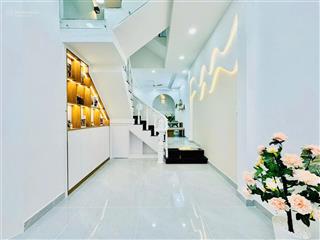 Bán nhà mặt tiền hùng vương  nguyễn chí thanh phường 9 quận 5, dt 3.8x16m, 4 lầu, giá 18.5 tỷ