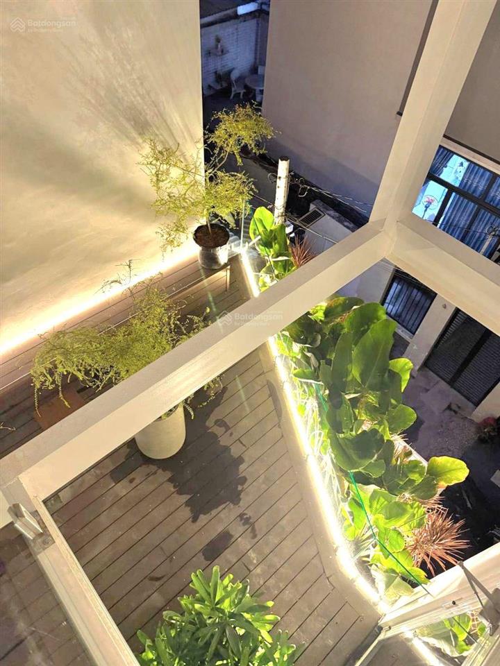 Căn hộ dịch vụ sang trọng siêu đẹp thông minh sát mặt tiền lê văn thịnh, diện tích 190m 3 tầng