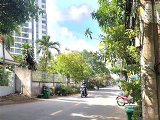 Nhà đẹp giá tốt hẻm oto đường gò cát,đầy đủ công năng,dân trí cao,không gian sống trong lành