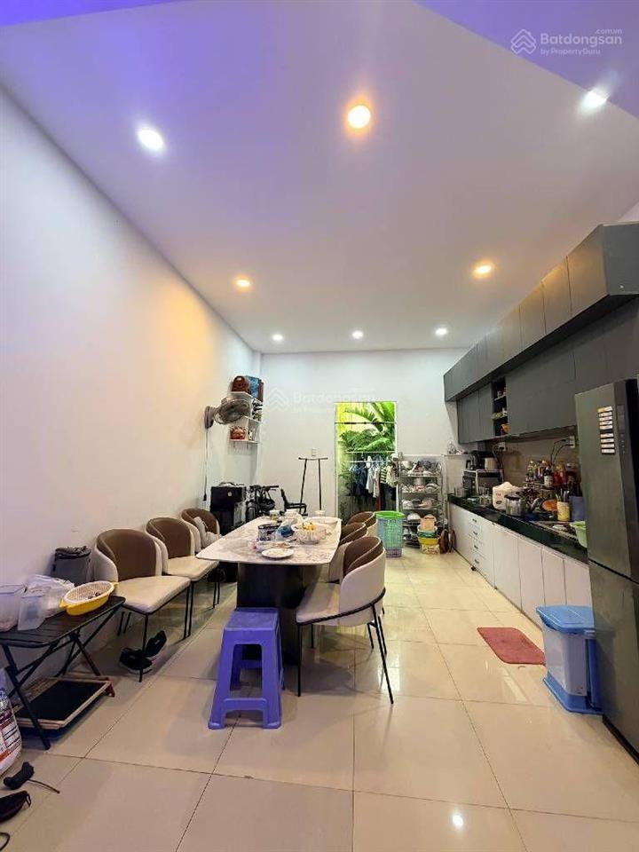 Nhà đẹp giá tốt hẻm oto đường gò cát,đầy đủ công năng,dân trí cao,không gian sống trong lành