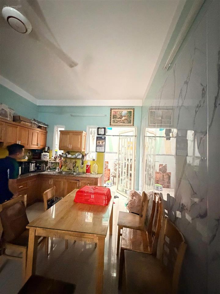 Chủ gấp bán nhà đẹp đường số đường trước nhà 10m oto vivu ,p. bình trưng ,diện tích đẹp 85m