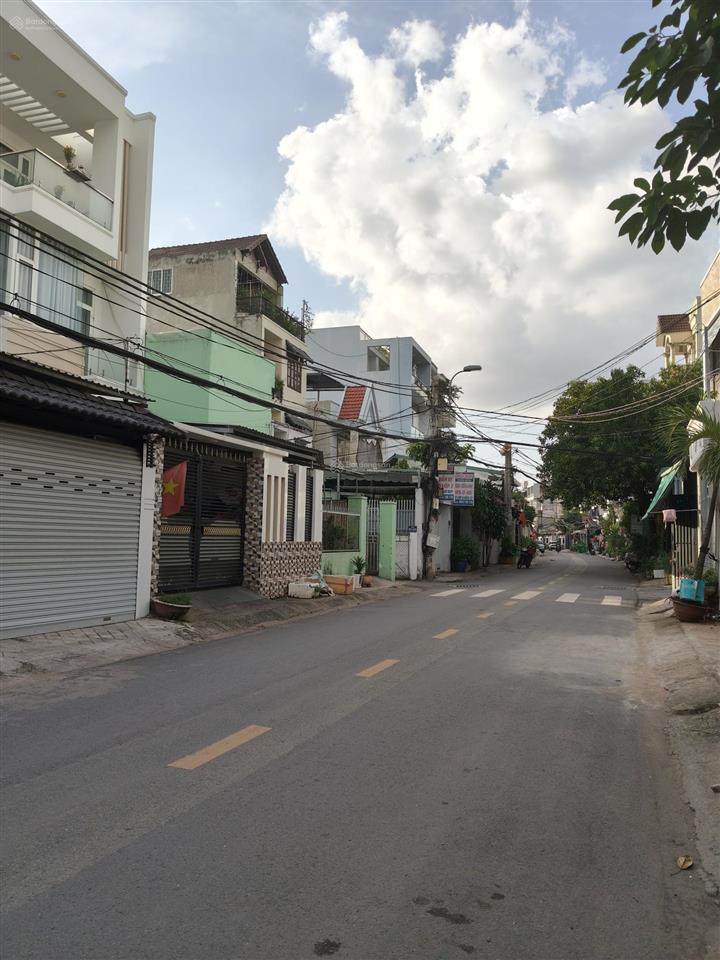 Gấp bán mặt tiền thụt oto vào nhà đường thạnh mỹ lợi gần trung tâm tp thủ đức cũ thích hợp xây chdv