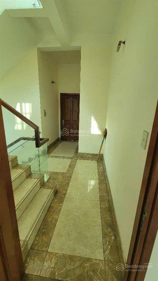 Chính chủ gấp bán biệt thự 4 tầng khu phân lô nguyễn duy trinh, võ chí công, 230m² sát tt q2