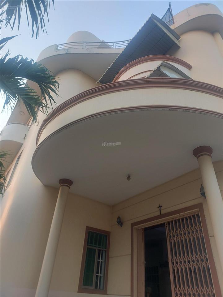 Chính chủ gấp bán biệt thự 4 tầng khu phân lô nguyễn duy trinh, võ chí công, 230m² sát tt q2