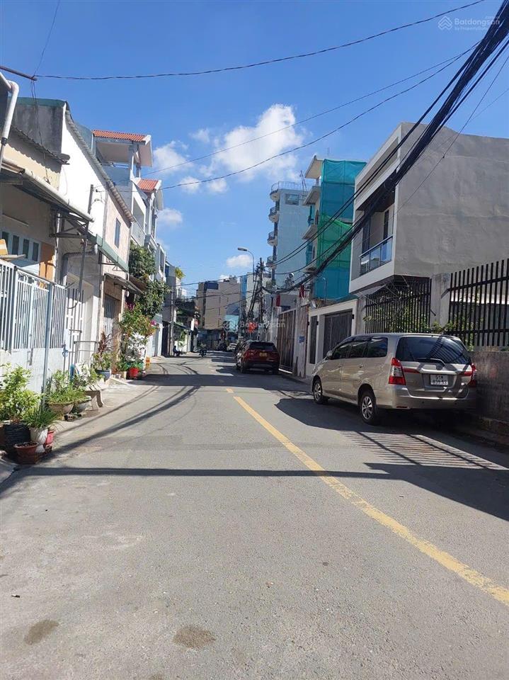 Gấp bán nhà vị trí đẹp ở ngay có 2 mặt tiền đường 28, gần lê văn thịnh, không lỗi phong thủy
