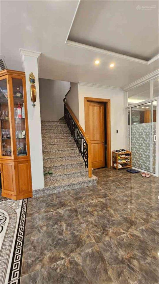 Biệt thự siêu sang vị trí vàng nội khu trương văn bang, thông số đẹp 275m ngang 11m