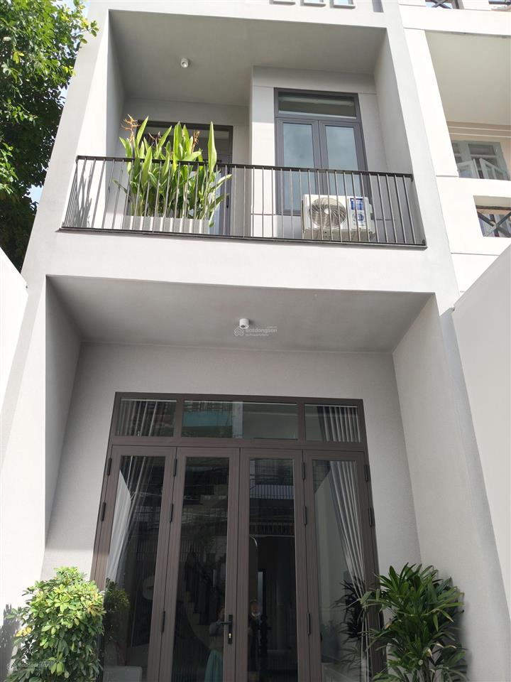 Nhà đẹp ở ngay hẻm oto thông 5m,bình trưng tây,diện tích 78m,kết cấu 2 tầng có thể xây lên 2 tầng