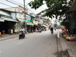 Nhà đẹp, vị trí đẹp, mặt tiền kinh doanh sầm uất đường 39, diện tích 76m², ngang 5.5m, rộng rãi