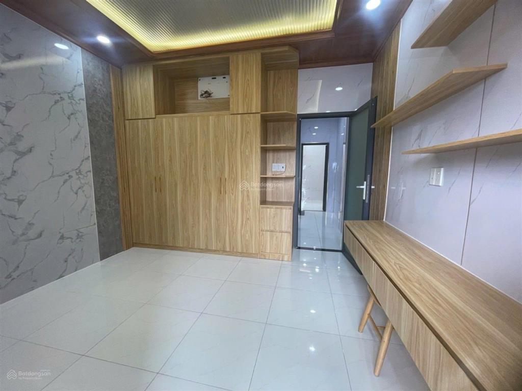 Nhà mới ở ngay hxh đường nguyễn duy trinh,p.long trường,thuận tiện di chuyển bưng ông thoàn,sát q2