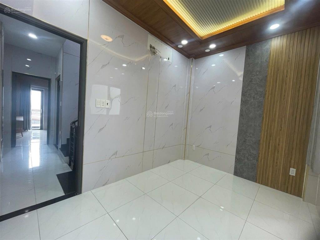 Nhà mới ở ngay hxh đường nguyễn duy trinh,p.long trường,thuận tiện di chuyển bưng ông thoàn,sát q2