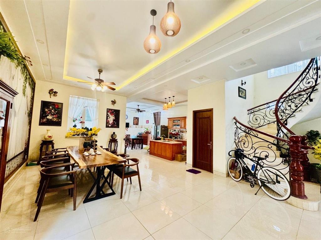 Biệt thự đẳng cấp khu khang điền phường phước long 310m | ngang 15m | chỉ 45 tỷ vị trí đẹp