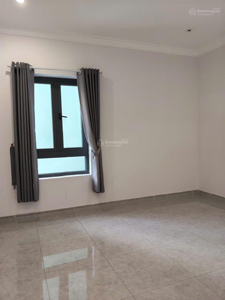 Bán gấp nhà đẹp đường 42 bình trưng hẻm ô tô tránh ô tô vào nhà 78m, công năng đầy đủ cho gia đình